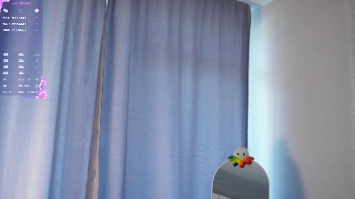 TypicalKitten live cam on Cam4