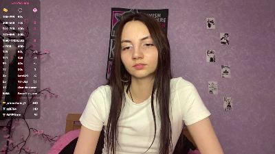 TyraFelicano live cam on Cam4