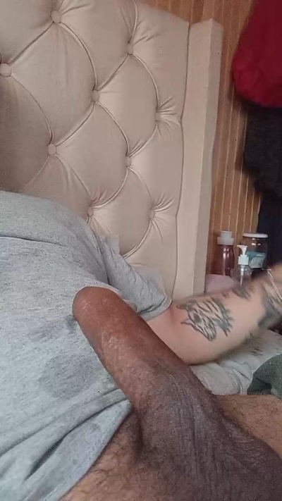 Tyrone6941 live cam on Cam4