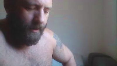 URSOFLORIPA live cam on Cam4