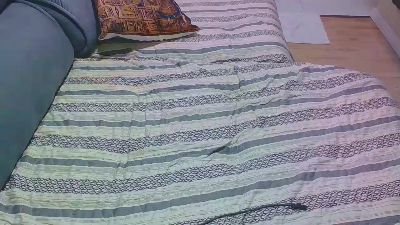 Uber_dot_Pr live cam on Cam4