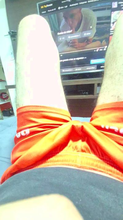 Uber_dot_Pr live cam on Cam4