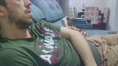Uber_dot_Pr live cam on Cam4
