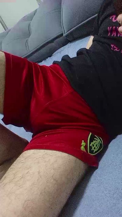 Uber_dot_Pr live cam on Cam4