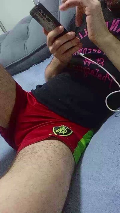 Uber_dot_Pr live cam on Cam4