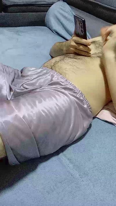 Uber_dot_Pr live cam on Cam4
