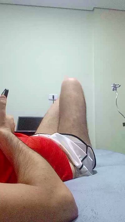 Uber_dot_Pr live cam on Cam4