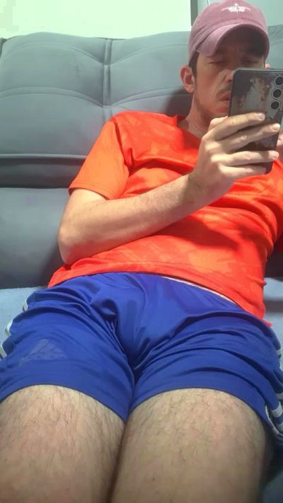 Uber_dot_Pr live cam on Cam4