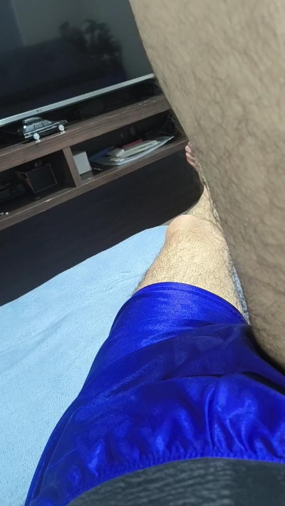 Uber_dot_Pr live cam on Cam4