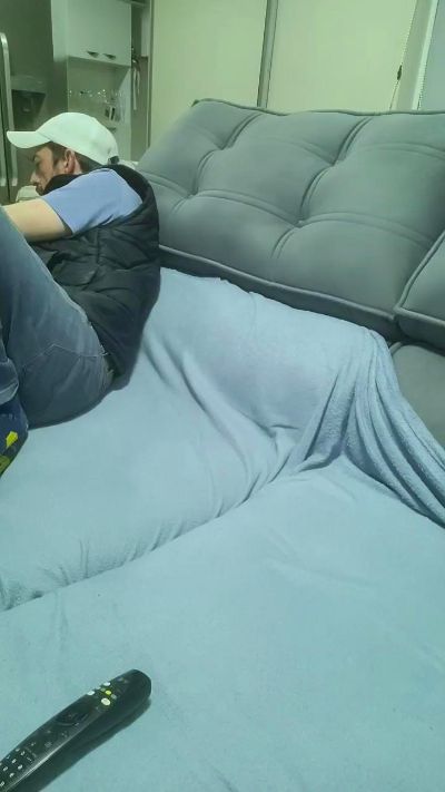 Uber_dot_Pr live cam on Cam4