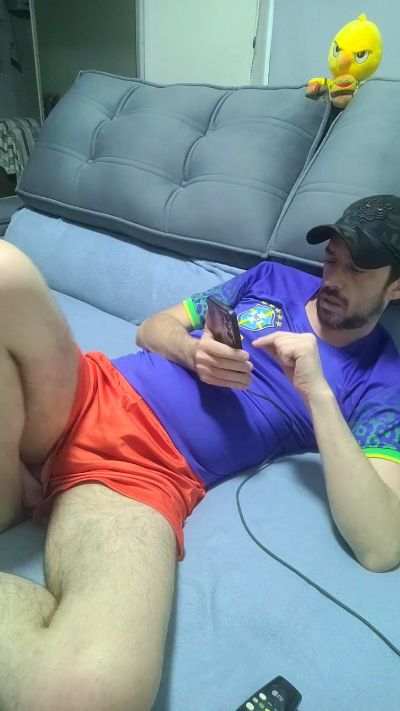 Uber_dot_Pr live cam on Cam4