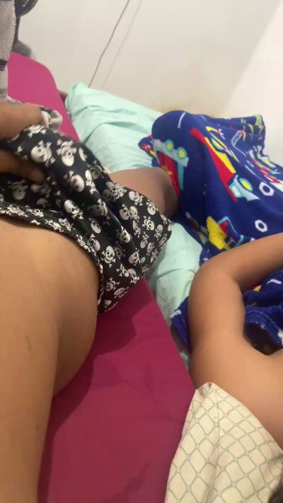 Uelingtonmoreno live cam on Cam4