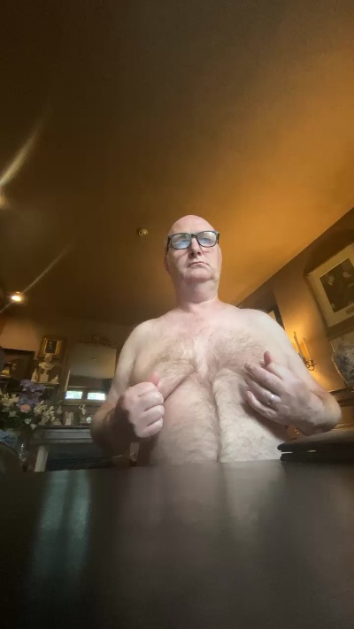 Ukfrance40 live cam on Cam4