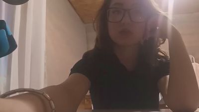 UlaPoncedeleon live cam on Cam4