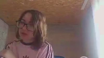 UlaPoncedeleon live cam on Cam4