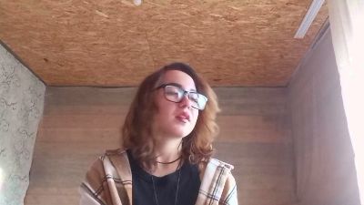 UlaPoncedeleon live cam on Cam4