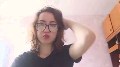 UlaPoncedeleon live cam on Cam4