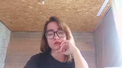 UlaPoncedeleon live cam on Cam4