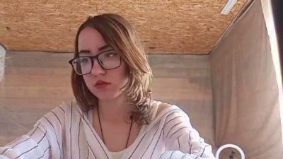 UlaPoncedeleon live cam on Cam4