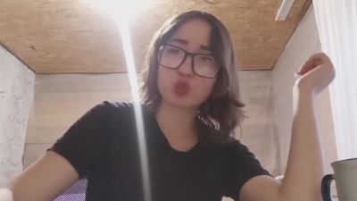 UlaPoncedeleon live cam on Cam4