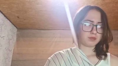 UlaPoncedeleon live cam on Cam4