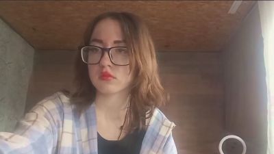 UlaPoncedeleon live cam on Cam4