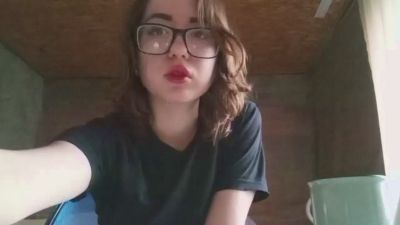 UlaPoncedeleon live cam on Cam4