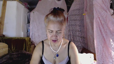 Ulduuz live cam on Cam4