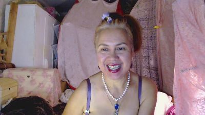 Ulduuz live cam on Cam4