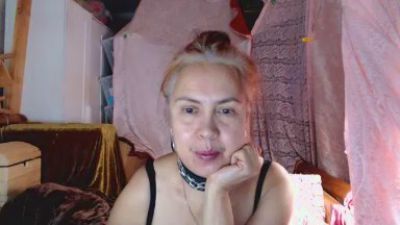 Ulduuz live cam on Cam4