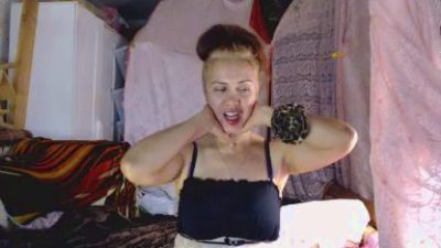 Ulduuz live cam on Cam4