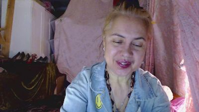 Ulduuz live cam on Cam4