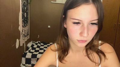 UlrikeMcrary live cam on Cam4
