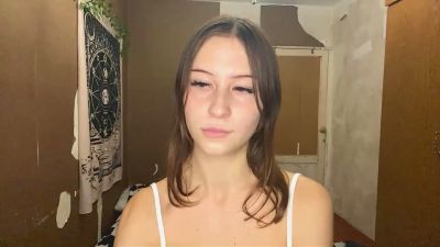 UlrikeMcrary live cam on Cam4