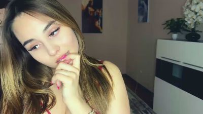 UlrikePopichak live cam on Cam4