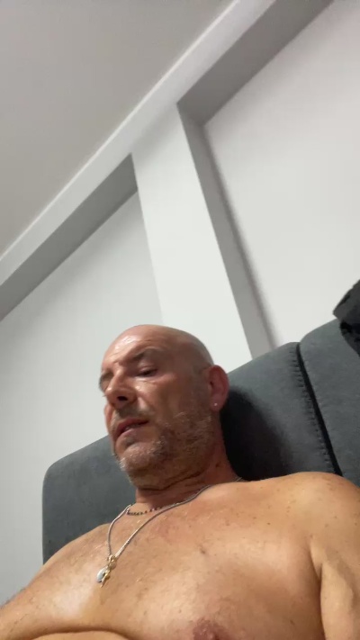 UltimoNa live cam on Cam4