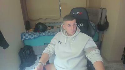 Ulxer35 live cam on Cam4