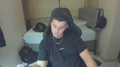 Ulxer35 live cam on Cam4