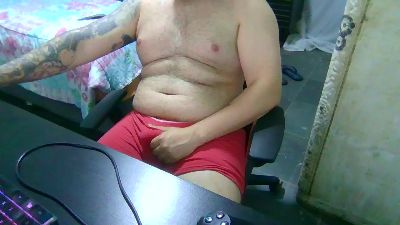Umdoidoqualquer live cam on Cam4