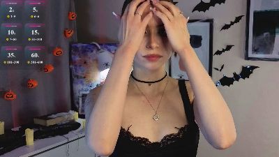 Umia_Bordered live cam on Cam4