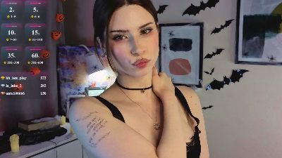 Umia_Bordered live cam on Cam4