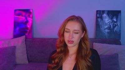 UnaPage live cam on Cam4