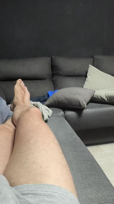 Unchicoguapo1 live cam on Cam4