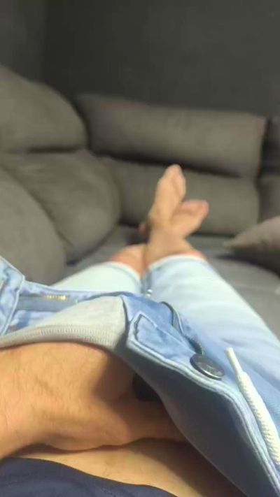 Unchicoguapo1 live cam on Cam4
