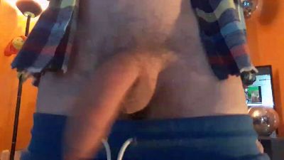 Uncutboy999 live cam on Cam4