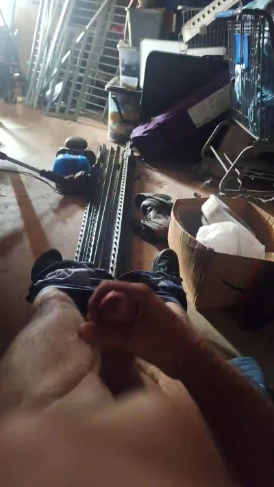 Uncutcock1985 live cam on Cam4