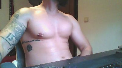 Uncutedone live cam on Cam4