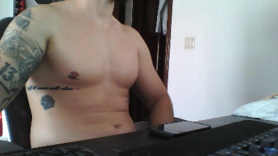 Uncutedone live cam on Cam4