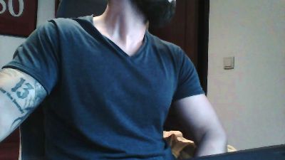 Uncutedone live cam on Cam4
