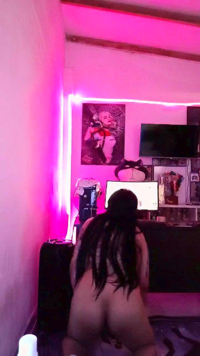 UnicaVenere Cam4'te Canlı Sohbet